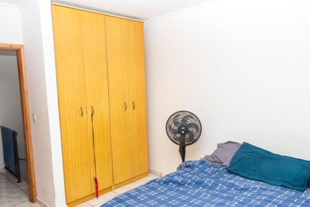 Casa à venda com 175m², 4 quartos e 2 vagasSuíte