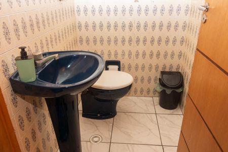 Lavabo de casa à venda com 4 quartos, 175m² em Vila Sao Paulo, São Paulo