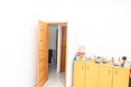 Casa à venda com 175m², 4 quartos e 2 vagasQuarto 2