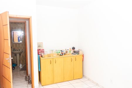 Casa à venda com 175m², 4 quartos e 2 vagasQuarto 2