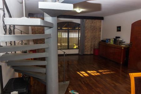 Sala de casa à venda com 4 quartos, 175m² em Vila Sao Paulo, São Paulo