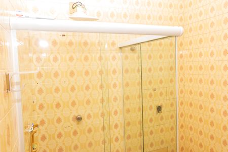 Casa à venda com 175m², 4 quartos e 2 vagasBanheiro da Suíte