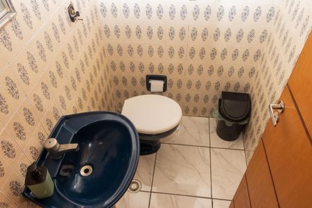 Casa à venda com 175m², 4 quartos e 2 vagasLavabo