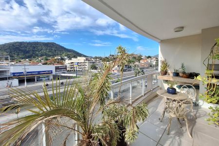 Varanda da Sala de apartamento à venda com 3 quartos, 115m² em Itaipu, Niterói