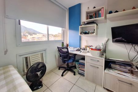 Apartamento à venda com 115m², 3 quartos e 1 vagaQuarto 2