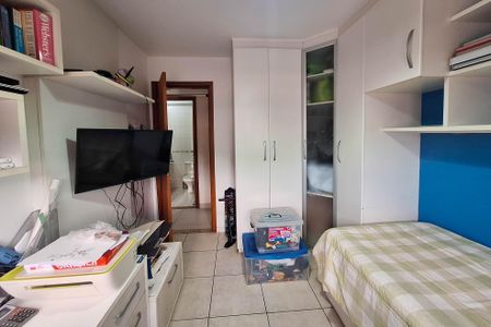 Apartamento à venda com 115m², 3 quartos e 1 vagaQuarto 2