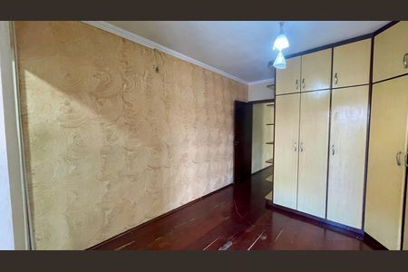 Casa para alugar com 145m², 3 quartos e 4 vagas Casa para alugar com 145m², 3 quartos e 4 vagasQuarto 1