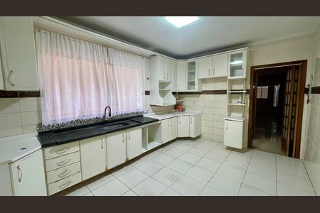 Cozinha de casa para alugar com 3 quartos, 145m² em Jardim Santa Clara, Guarulhos