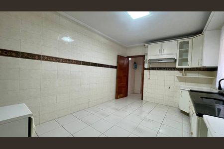 Casa para alugar com 145m², 3 quartos e 4 vagas Casa para alugar com 145m², 3 quartos e 4 vagasCozinha