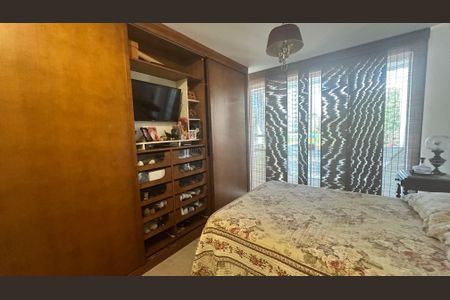 Casa à venda com 250m², 4 quartos e 2 vagasSuíte 4