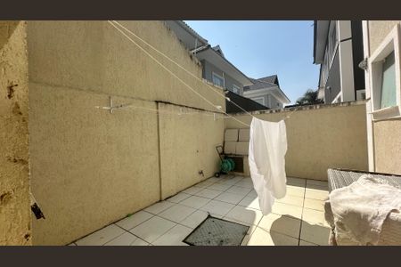 Casa à venda com 250m², 4 quartos e 2 vagasÁrea de Serviço