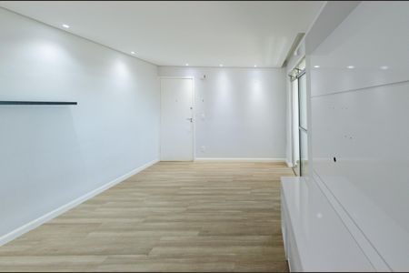 Sala de apartamento à venda com 3 quartos, 75m² em Buritis, Belo Horizonte