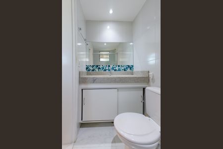 Apartamento à venda com 75m², 3 quartos e 2 vagasBanheiro da Suíte