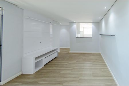 Sala de apartamento à venda com 3 quartos, 75m² em Buritis, Belo Horizonte