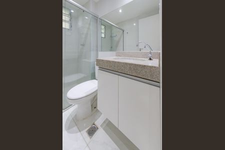 Apartamento à venda com 75m², 3 quartos e 2 vagasBanheiro Social