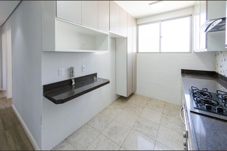 Apartamento à venda com 75m², 3 quartos e 2 vagasCozinha