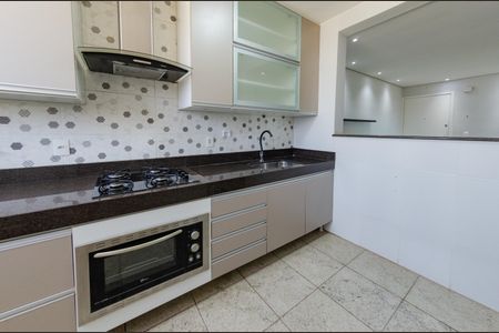 Apartamento à venda com 75m², 3 quartos e 2 vagasCozinha