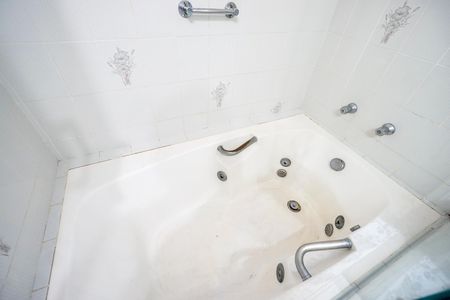 Apartamento à venda com 185m², 3 quartos e 2 vagasBanheiro da Suíte 3