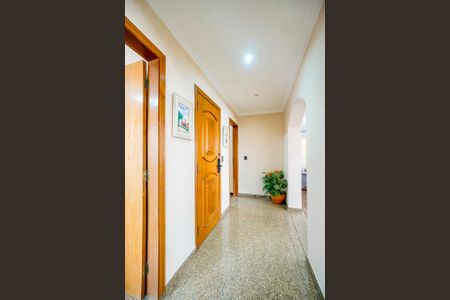 Apartamento à venda com 185m², 3 quartos e 2 vagasHall de entrada