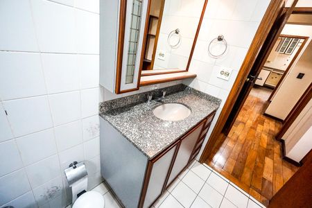 Apartamento à venda com 185m², 3 quartos e 2 vagasBanheiro da Suíte 2