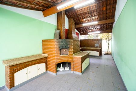 Apartamento à venda com 185m², 3 quartos e 2 vagasChurarsqueira