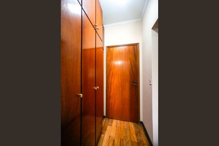 Apartamento à venda com 185m², 3 quartos e 2 vagasCloset da suíte 2