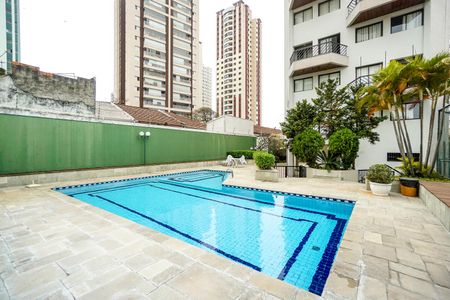 Apartamento à venda com 185m², 3 quartos e 2 vagasPiscina