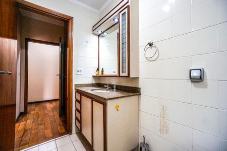Apartamento à venda com 185m², 3 quartos e 2 vagasBanheiro da Suíte 1