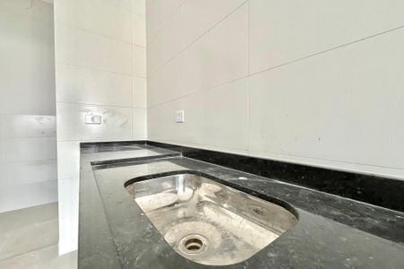 Casa à venda com 53m², 2 quartos e 1 vagaCozinha