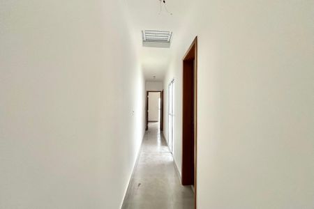 Casa à venda com 53m², 2 quartos e 1 vagaCorredor 