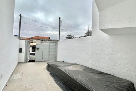 Casa à venda com 53m², 2 quartos e 1 vagaGaragem
