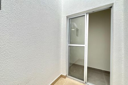 Casa à venda com 53m², 2 quartos e 1 vagaJardim de Inverno 
