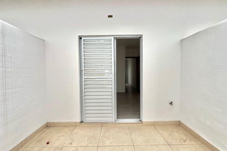 Casa à venda com 53m², 2 quartos e 1 vagaVaranda do Quarto 1