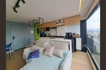Sala de apartamento à venda com 2 quartos, 42m² em Presidente Altino, Osasco