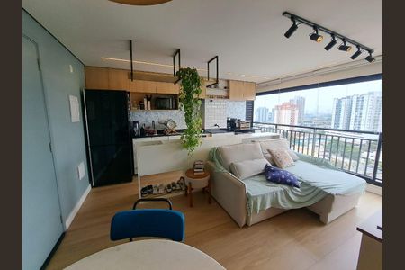 Sala de apartamento à venda com 2 quartos, 42m² em Presidente Altino, Osasco