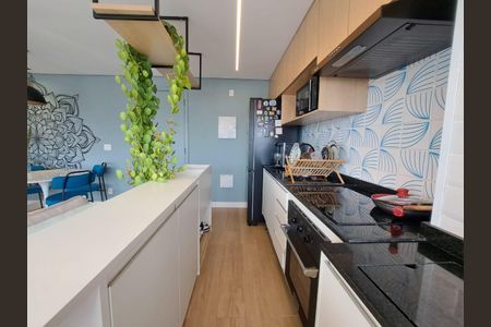 Cozinha de apartamento à venda com 2 quartos, 42m² em Presidente Altino, Osasco