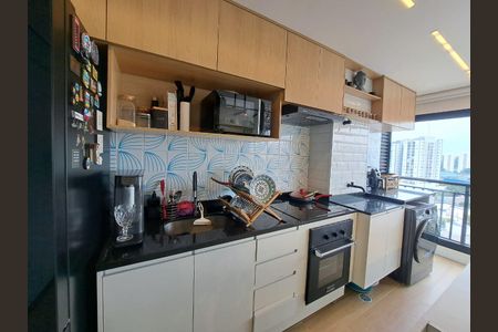 Cozinha de apartamento à venda com 2 quartos, 42m² em Presidente Altino, Osasco