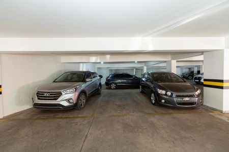 Apartamento à venda com 130m², 3 quartos e 2 vagas Apartamento à venda com 130m², 3 quartos e 2 vagasÁrea comum