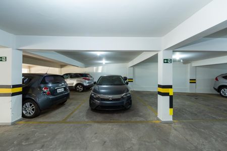 Apartamento à venda com 130m², 3 quartos e 2 vagas Apartamento à venda com 130m², 3 quartos e 2 vagasÁrea comum