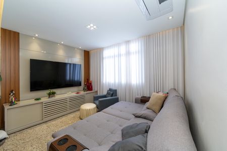 Apartamento à venda com 130m², 3 quartos e 2 vagas Apartamento à venda com 130m², 3 quartos e 2 vagasSala