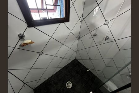 Casa à venda com 147m², 4 quartos e 2 vagasBanheiro da Suíte 4