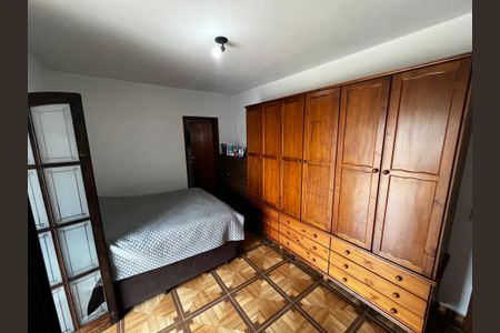 Casa à venda com 147m², 4 quartos e 2 vagasSuíte 4