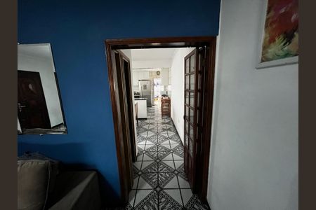 Casa à venda com 147m², 4 quartos e 2 vagasSala