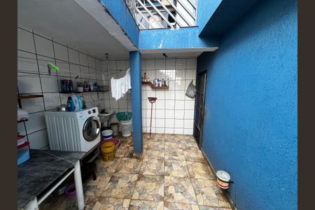 Casa à venda com 147m², 4 quartos e 2 vagasÁrea de Serviço