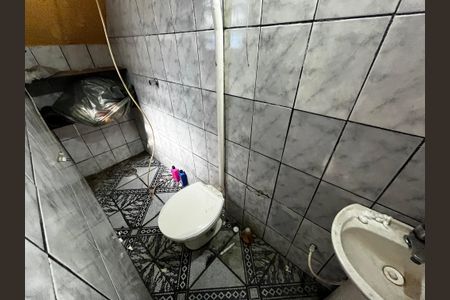 Casa à venda com 147m², 4 quartos e 2 vagasBanheiro de serviço