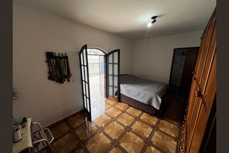 Casa à venda com 147m², 4 quartos e 2 vagasSuíte 4