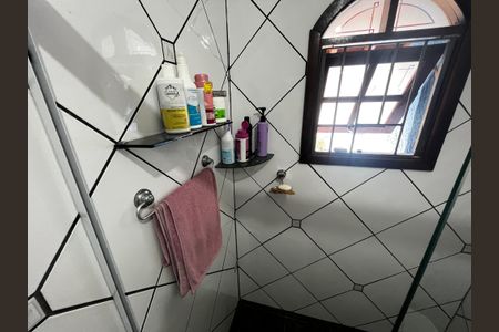 Casa à venda com 147m², 4 quartos e 2 vagasBanheiro da Suíte 4