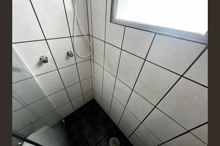 Casa à venda com 147m², 4 quartos e 2 vagasBanheiro Social