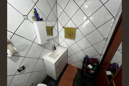 Casa à venda com 147m², 4 quartos e 2 vagasBanheiro da Suíte 4
