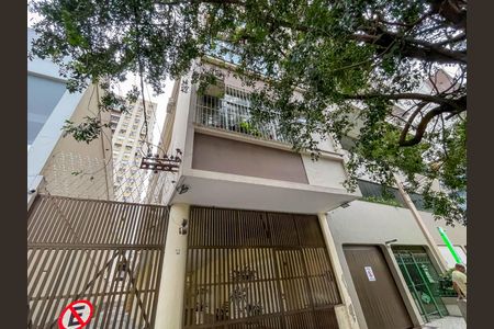 Apartamento à venda com 42m², 1 quarto e sem vagaFachada